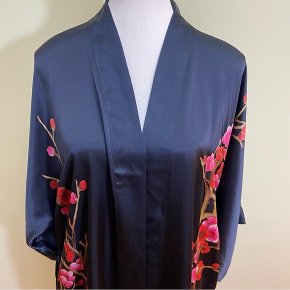 Old Shanghai Cherry Blossom Black Silk Kimono Floral Robe O/S - Picture 8 of 13